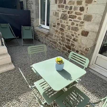Casa de Férias L Entre-deux-gites A Saint-marcan-baie Du Mont-saint-michel